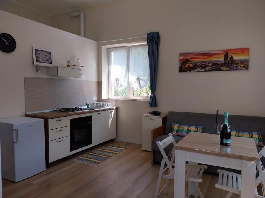 Ferienwohnung Casa Elly Riva di Solto Exterior foto